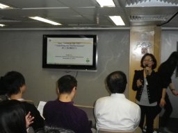 Angie seizing the opportunity to  introduce ITP to the SMEs-1